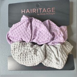 HAIRITAGE by Mindy Mcknight Waffle Texture Scrunchie Set - Lavender & Light Gray